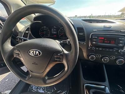 2018 Kia Forte LX   - Photo 28 - Frederick, MD 21702