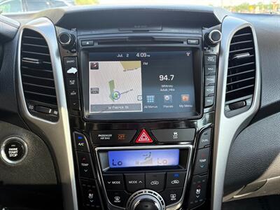 2016 Hyundai ELANTRA GT   - Photo 15 - Frederick, MD 21702