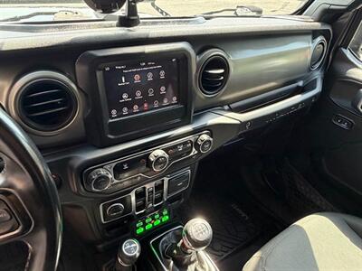 2018 Jeep Wrangler Unlimited Sport S   - Photo 32 - Frederick, MD 21702