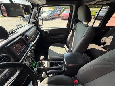 2018 Jeep Wrangler Unlimited Sport S   - Photo 34 - Frederick, MD 21702