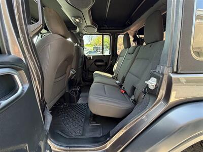 2018 Jeep Wrangler Unlimited Sport S   - Photo 21 - Frederick, MD 21702