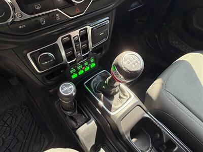 2018 Jeep Wrangler Unlimited Sport S   - Photo 29 - Frederick, MD 21702