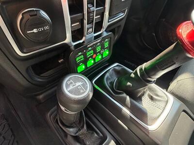 2018 Jeep Wrangler Unlimited Sport S   - Photo 3 - Frederick, MD 21702