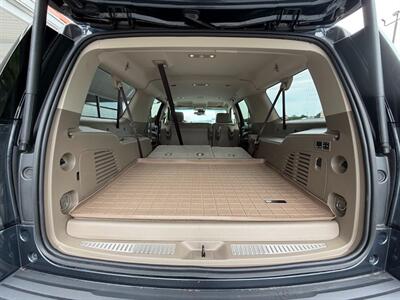 2019 GMC Yukon XL SLT   - Photo 4 - Frederick, MD 21702