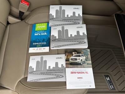2019 GMC Yukon XL SLT   - Photo 37 - Frederick, MD 21702