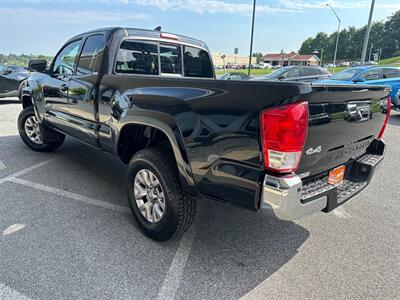 2016 Toyota Tacoma SR5   - Photo 10 - Frederick, MD 21702