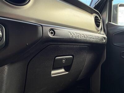2018 Jeep Wrangler Unlimited Sport - Photo 27 - Frederick, MD 21702