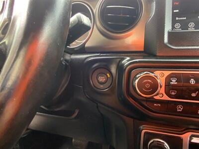 2018 Jeep Wrangler Unlimited Sport   - Photo 8 - Frederick, MD 21702