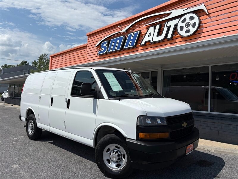 2022 Chevrolet Express 2500  