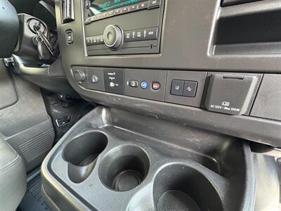 2022 Chevrolet Express 2500   - Photo 18 - Frederick, MD 21702