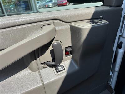 2022 Chevrolet Express 2500   - Photo 23 - Frederick, MD 21702