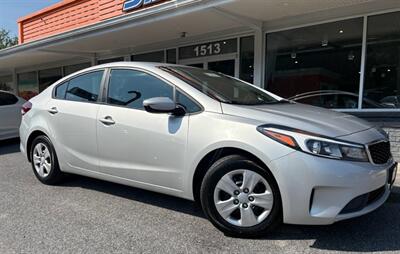 2018 Kia Forte LX   - Photo 5 - Frederick, MD 21702