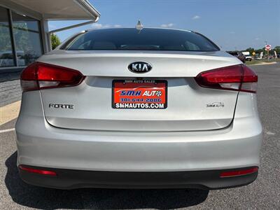 2018 Kia Forte LX   - Photo 9 - Frederick, MD 21702