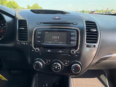 2018 Kia Forte LX   - Photo 26 - Frederick, MD 21702
