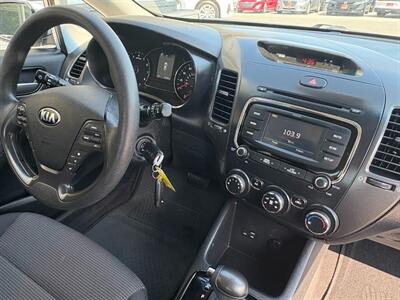 2018 Kia Forte LX   - Photo 25 - Frederick, MD 21702
