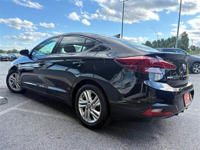 2019 Hyundai ELANTRA SEL   - Photo 14 - Frederick, MD 21702