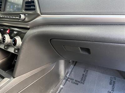 2019 Hyundai ELANTRA SEL   - Photo 39 - Frederick, MD 21702