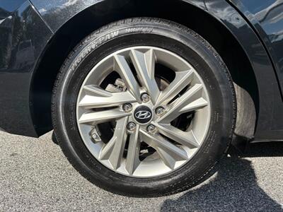 2019 Hyundai ELANTRA SEL   - Photo 45 - Frederick, MD 21702