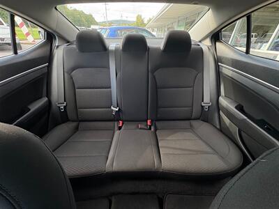 2019 Hyundai ELANTRA SEL   - Photo 21 - Frederick, MD 21702