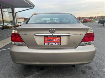 2006 Toyota Camry XLE V6   - Photo 6 - Frederick, MD 21702