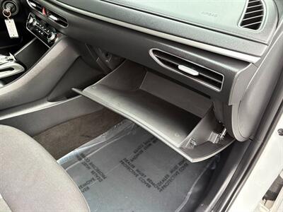 2022 Hyundai SONATA SE - Photo 28 - Frederick, MD 21702