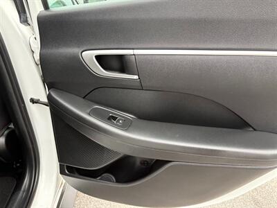 2022 Hyundai SONATA SE - Photo 24 - Frederick, MD 21702