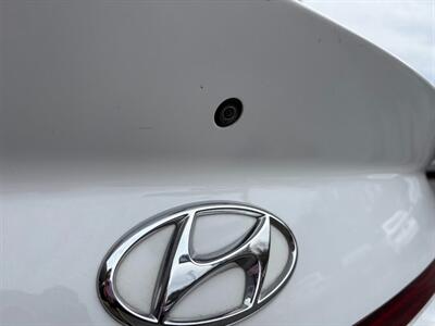 2022 Hyundai SONATA SE - Photo 15 - Frederick, MD 21702