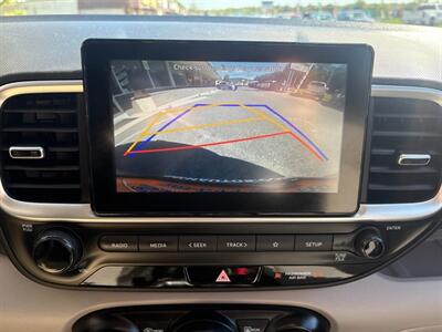 2020 Hyundai VENUE SEL   - Photo 5 - Frederick, MD 21702