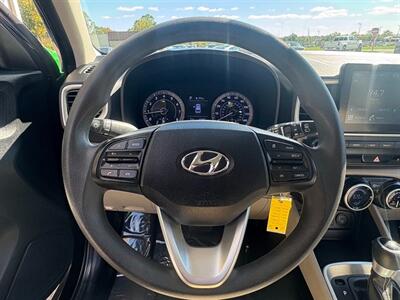 2020 Hyundai VENUE SEL   - Photo 16 - Frederick, MD 21702