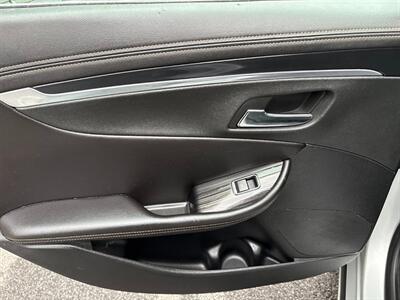 2017 Chevrolet Impala LT   - Photo 19 - Frederick, MD 21702