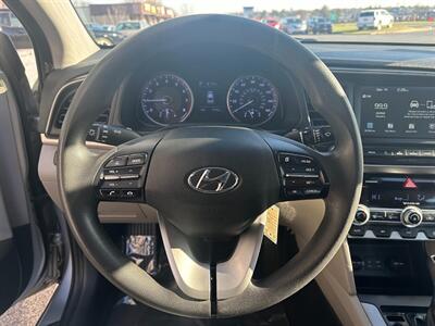 2020 Hyundai Elantra SEL   - Photo 14 - Frederick, MD 21702