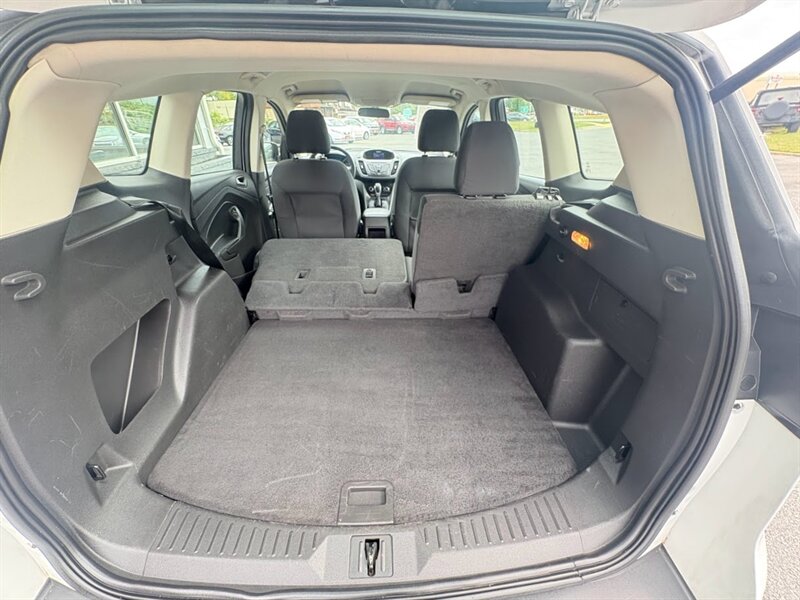 2015 Ford Escape S photo 13