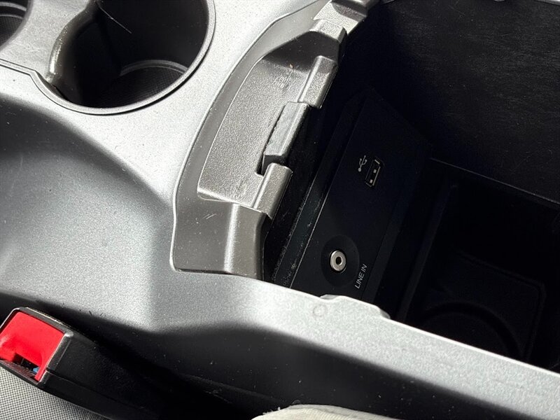 2015 Ford Escape S photo 24