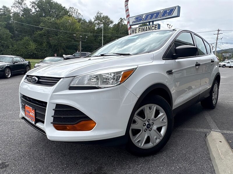 2015 Ford Escape S photo 28