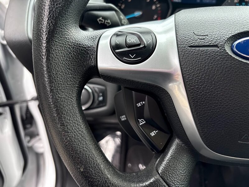 2015 Ford Escape S photo 25