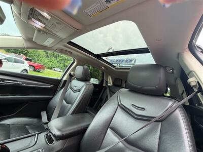 2017 Cadillac XT5 Luxury - Photo 2 - Frederick, MD 21702