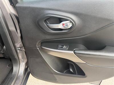 2021 Jeep Cherokee Latitude Lux   - Photo 41 - Frederick, MD 21702