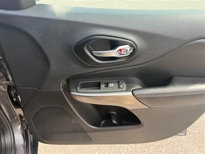 2021 Jeep Cherokee Latitude Lux   - Photo 42 - Frederick, MD 21702