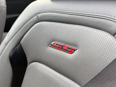 2016 Chevrolet Camaro 2 SS   - Photo 39 - Frederick, MD 21702