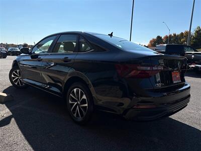 2023 Volkswagen Jetta S   - Photo 11 - Frederick, MD 21702