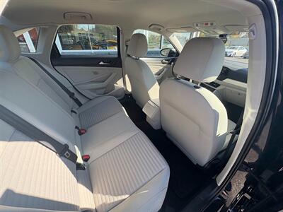 2023 Volkswagen Jetta S   - Photo 28 - Frederick, MD 21702