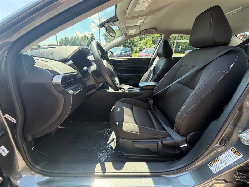 2023 Nissan Altima 2.5 S  
