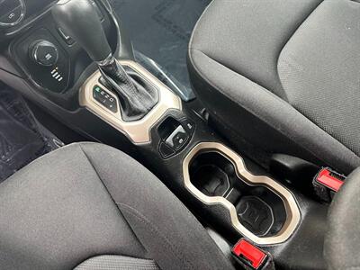 2015 Jeep Renegade Latitude   - Photo 21 - Frederick, MD 21702