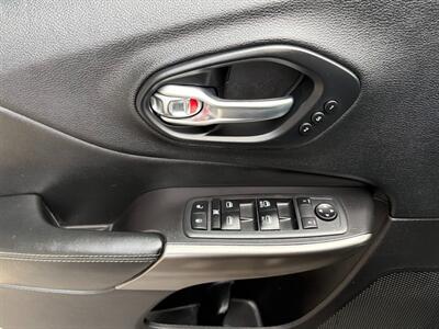 2020 Jeep Cherokee Limited   - Photo 25 - Frederick, MD 21702