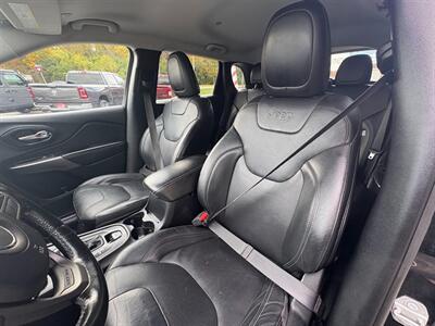 2020 Jeep Cherokee Limited   - Photo 9 - Frederick, MD 21702