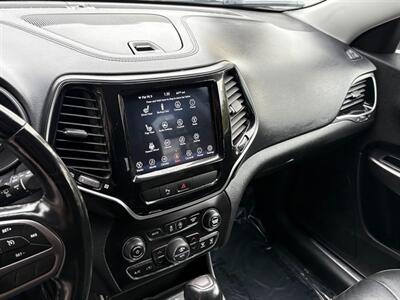 2020 Jeep Cherokee Limited   - Photo 4 - Frederick, MD 21702