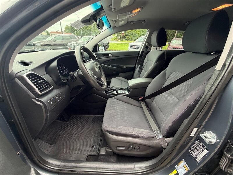 2021 Hyundai TUCSON Value  