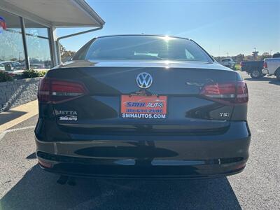 2017 Volkswagen Jetta 1.4T S   - Photo 13 - Frederick, MD 21702