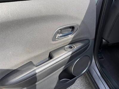 2021 Honda HR-V EX   - Photo 16 - Frederick, MD 21702