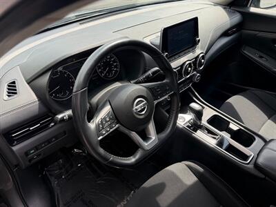 2020 Nissan Sentra SV   - Photo 2 - Frederick, MD 21702